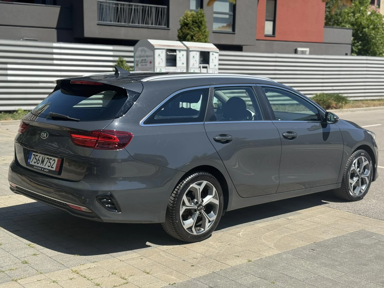 Kia Ceed DynamicLine 1.0T-GDI - изображение 2