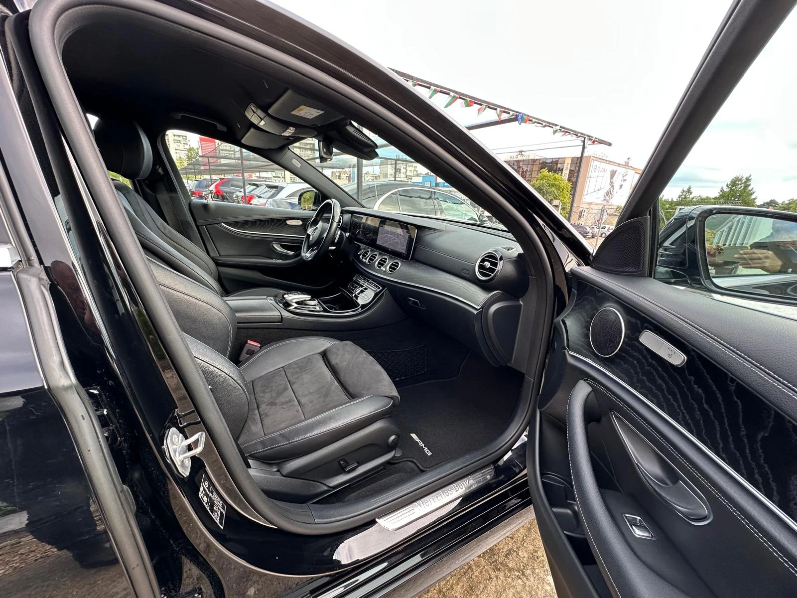 Mercedes-Benz E 220 AMG-LINE-4MATIC-DIGITAL* 9G | Mobile.bg   13