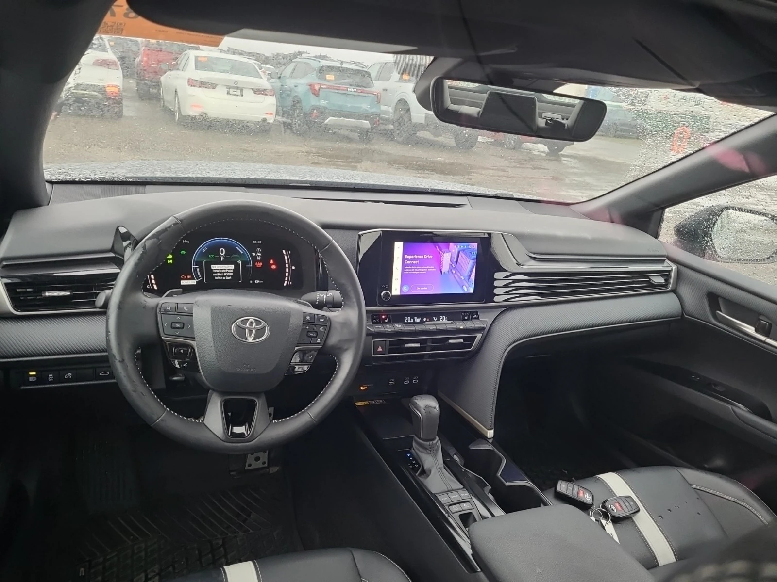 Toyota Camry SE UPGRADE 4X4  * * CARFAX * * АВТО КРЕДИТ * *  - изображение 6