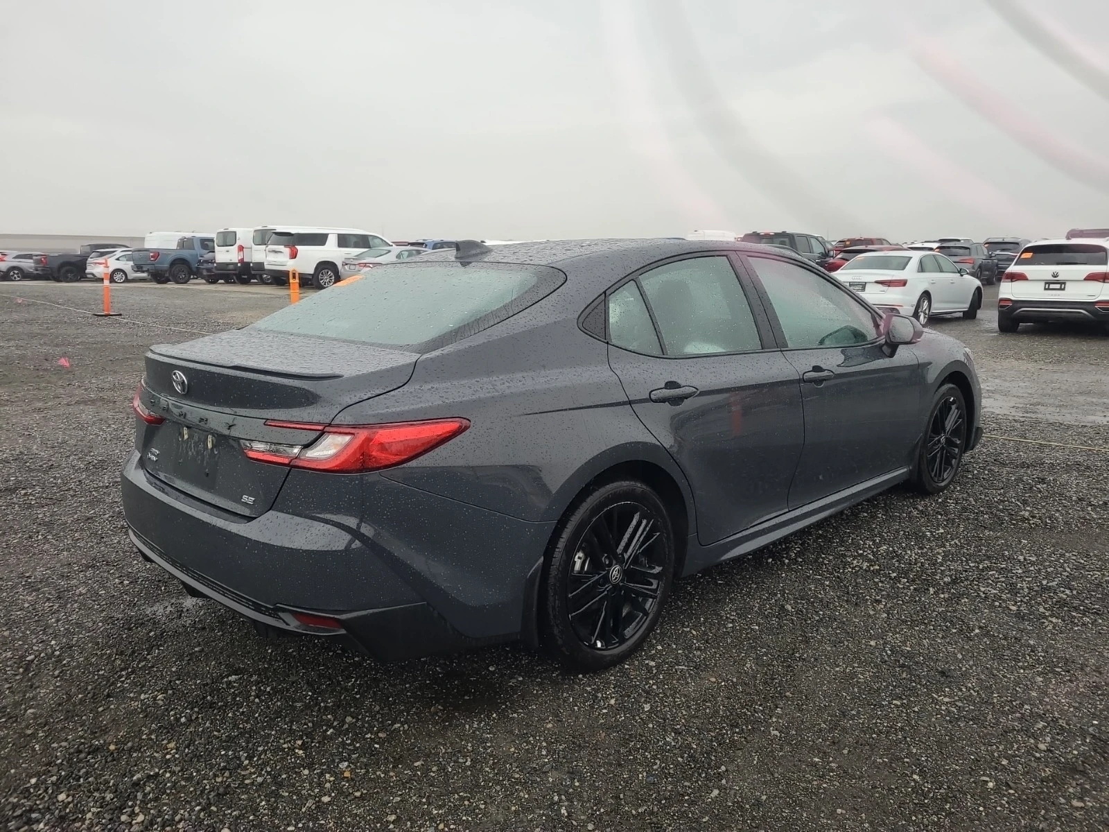 Toyota Camry SE UPGRADE 4X4  * * CARFAX * * АВТО КРЕДИТ * *  - изображение 3