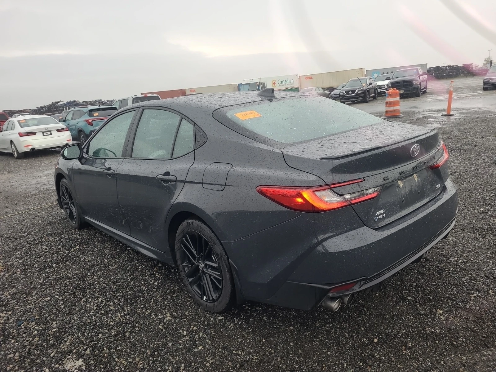 Toyota Camry SE UPGRADE 4X4  * * CARFAX * * АВТО КРЕДИТ * *  - изображение 4