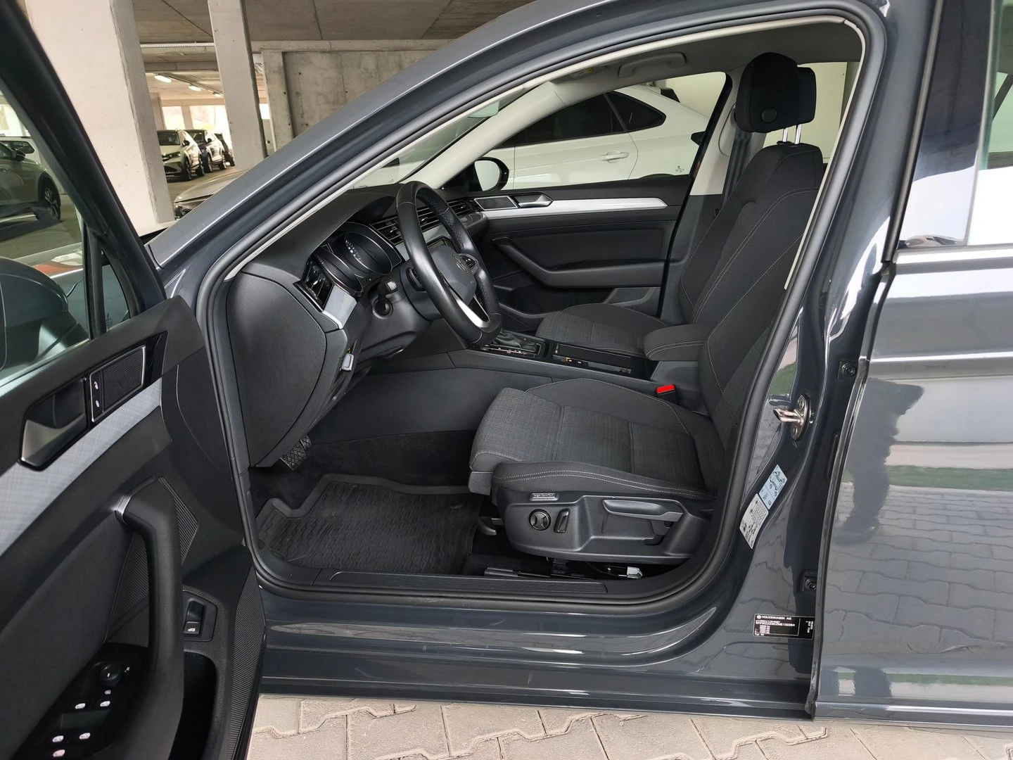 VW Passat Business 1.5 TSI OPF DSG - изображение 5