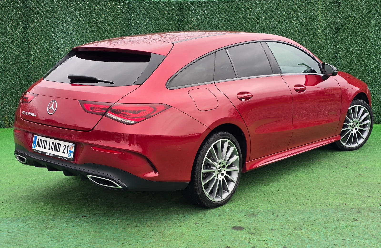 Mercedes-Benz CLA 250 218кс* AMG Line* Plug-in HYBRID* 28000км* , снимка 4 - Автомобили и джипове - 54057997