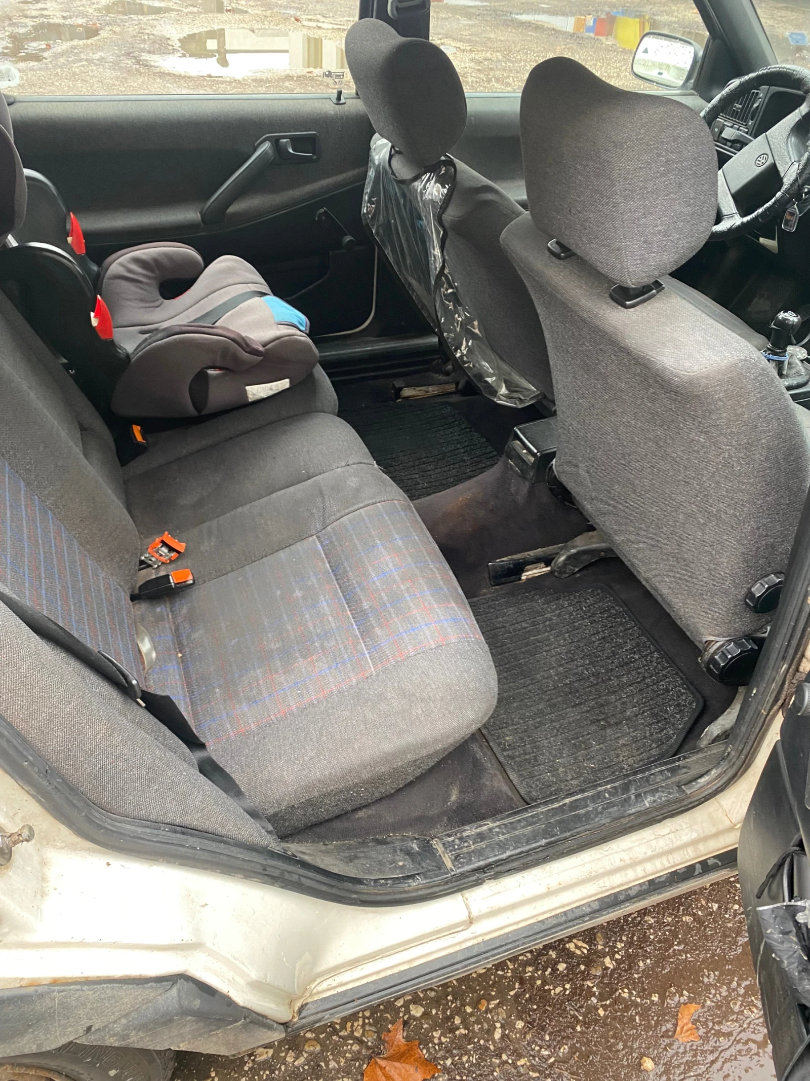 VW Passat 1.8, снимка 8 - Автомобили и джипове - 54083523