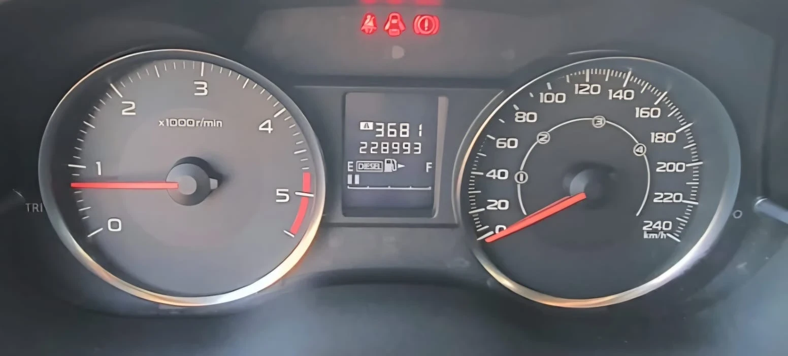 Subaru XV 2.0D IMPREZA 4WD, снимка 10 - Автомобили и джипове - 54431926