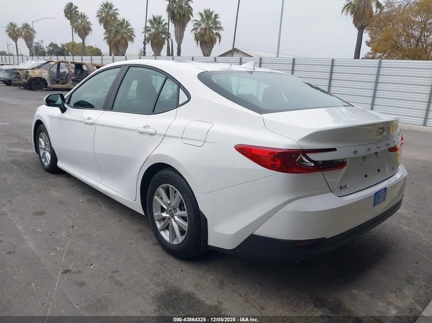 Toyota Camry LE * КРАЙНА ЦЕНА* CARFAX, снимка 3 - Автомобили и джипове - 54490857