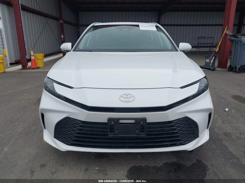 Toyota Camry LE * КРАЙНА ЦЕНА* CARFAX, снимка 12 - Автомобили и джипове - 54490857
