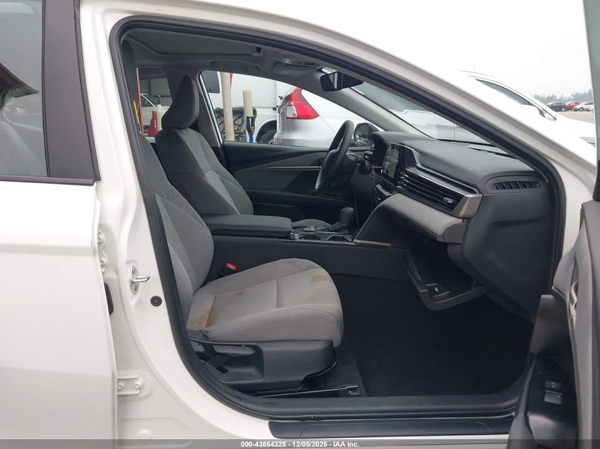 Toyota Camry LE * КРАЙНА ЦЕНА* CARFAX, снимка 5 - Автомобили и джипове - 54490857