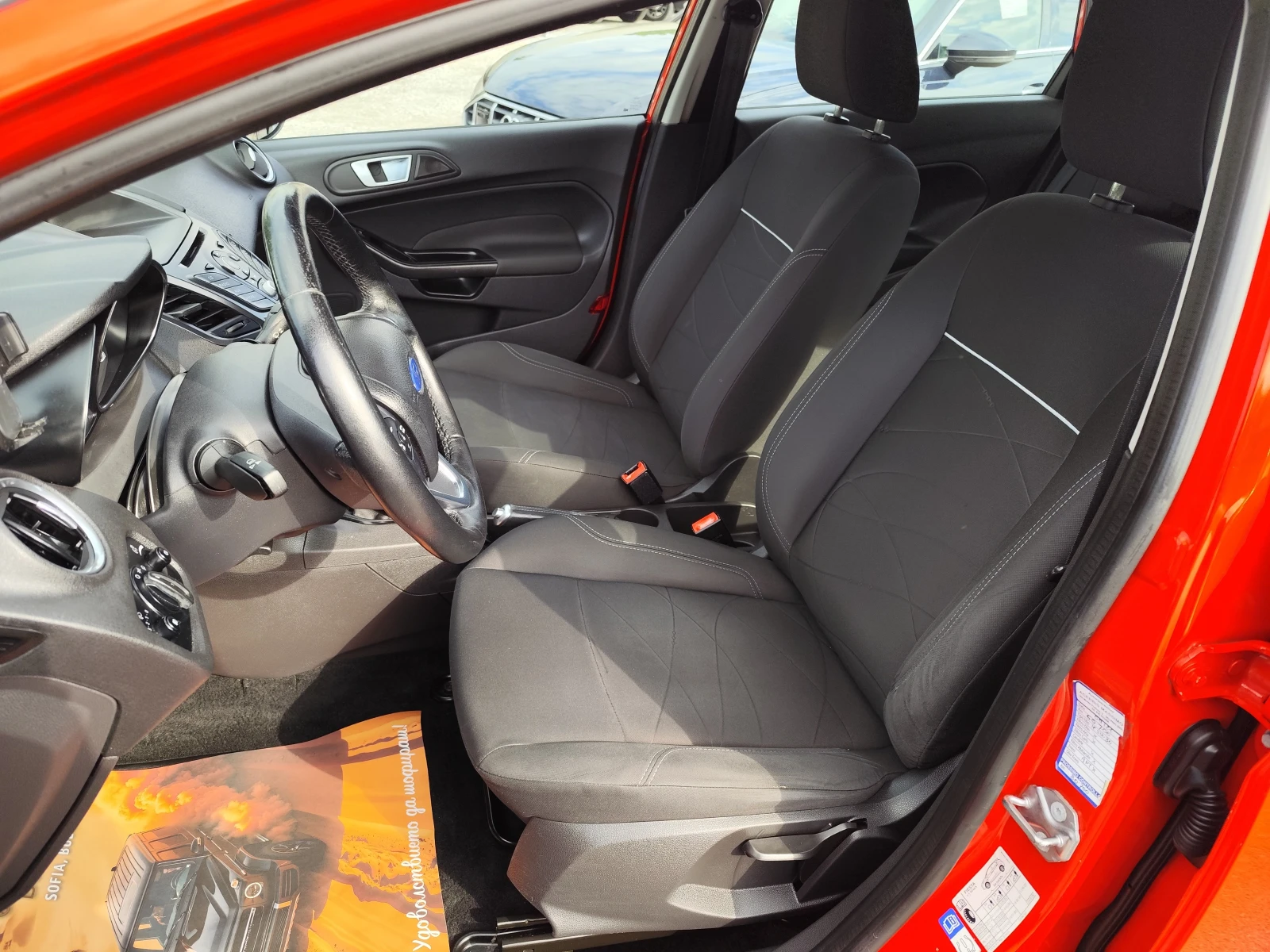 Ford Fiesta 1.2i* PLUS* KЛИМАТИК* EURO6B* 129000km!!!, снимка 7 - Автомобили и джипове - 54626860