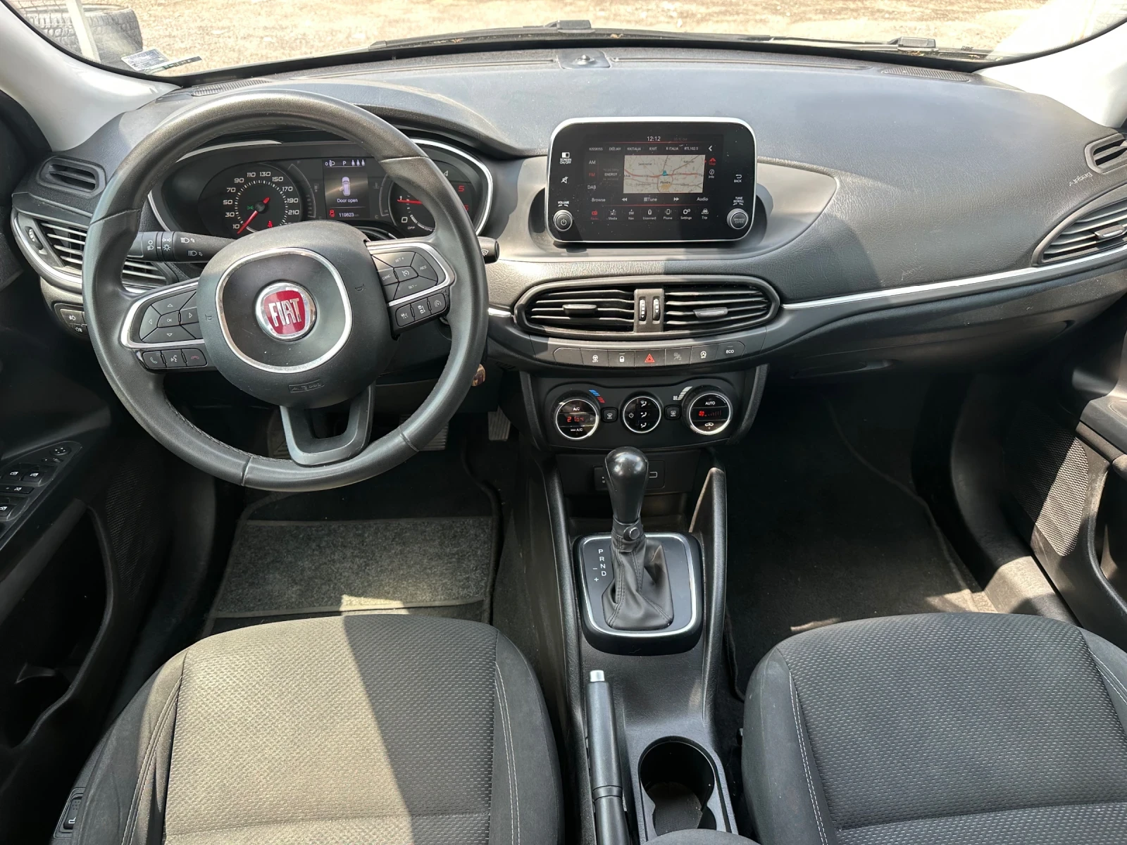 Fiat Tipo Автомат, снимка 12 - Автомобили и джипове - 54790047