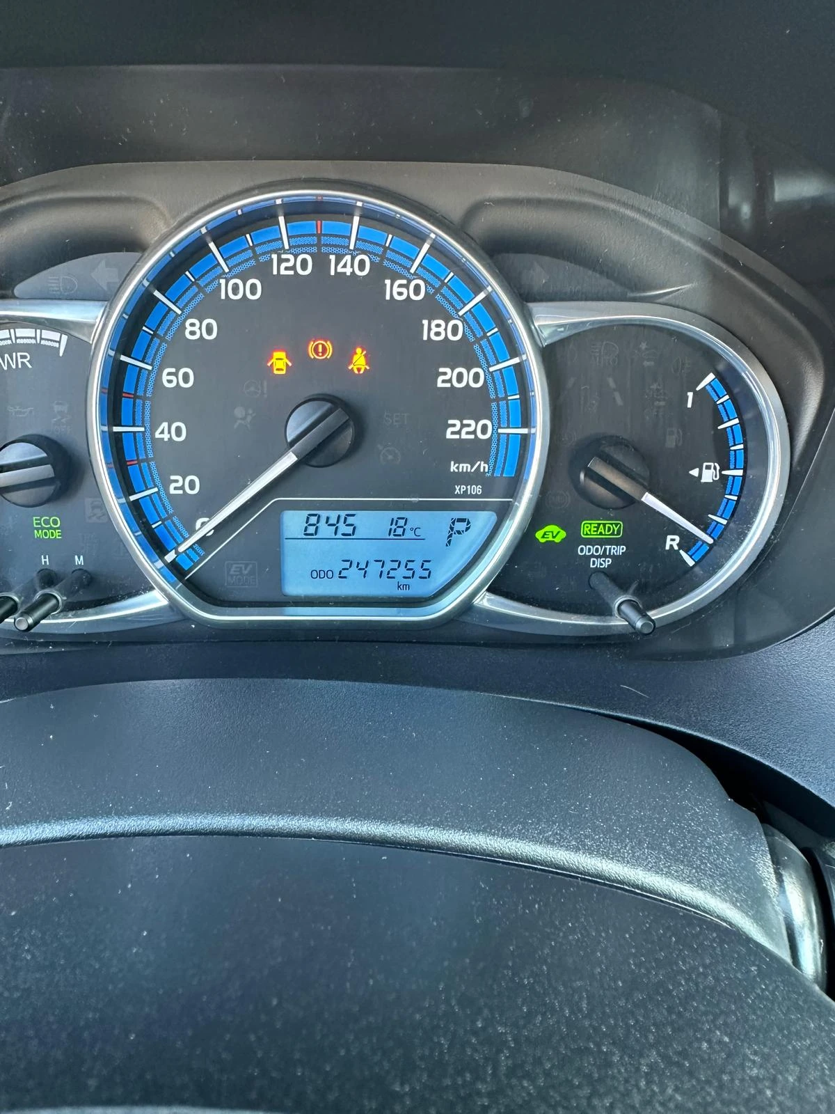 Toyota Yaris 1.5, снимка 5 - Автомобили и джипове - 54893247