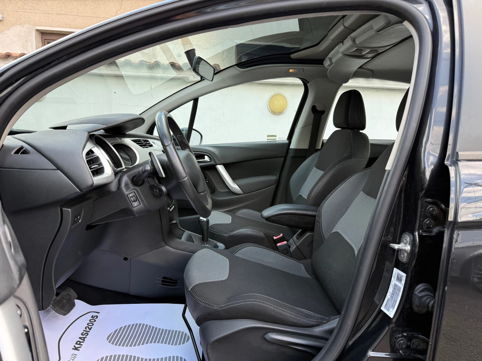 Citroen C3 1.4HDI VISIODRIVE AUTOMATIC, снимка 7 - Автомобили и джипове - 54976616