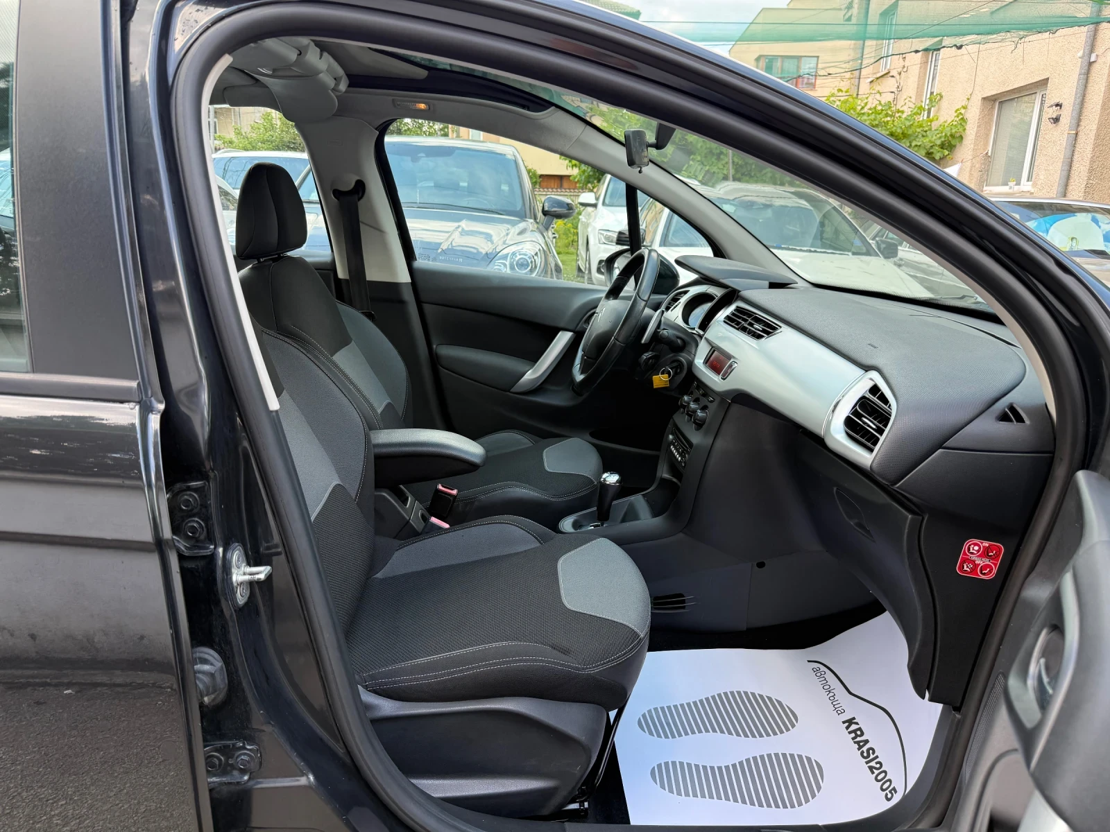 Citroen C3 1.4HDI VISIODRIVE AUTOMATIC, снимка 13 - Автомобили и джипове - 54976616