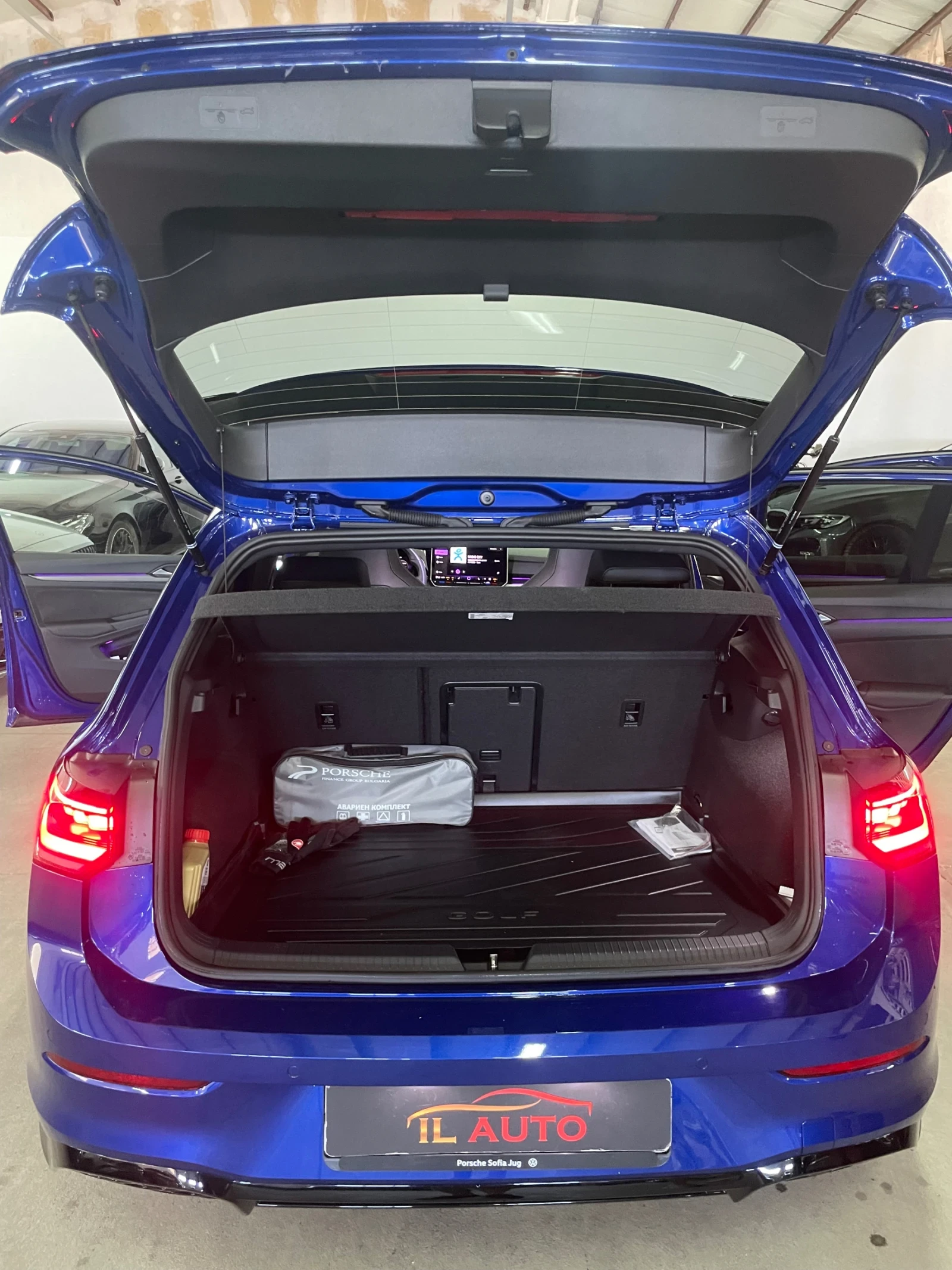 VW Golf 1.5 eTSI hibrid/360/Rline plus/Matrix/3DLed/FULL!!, снимка 17 - Автомобили и джипове - 55288028