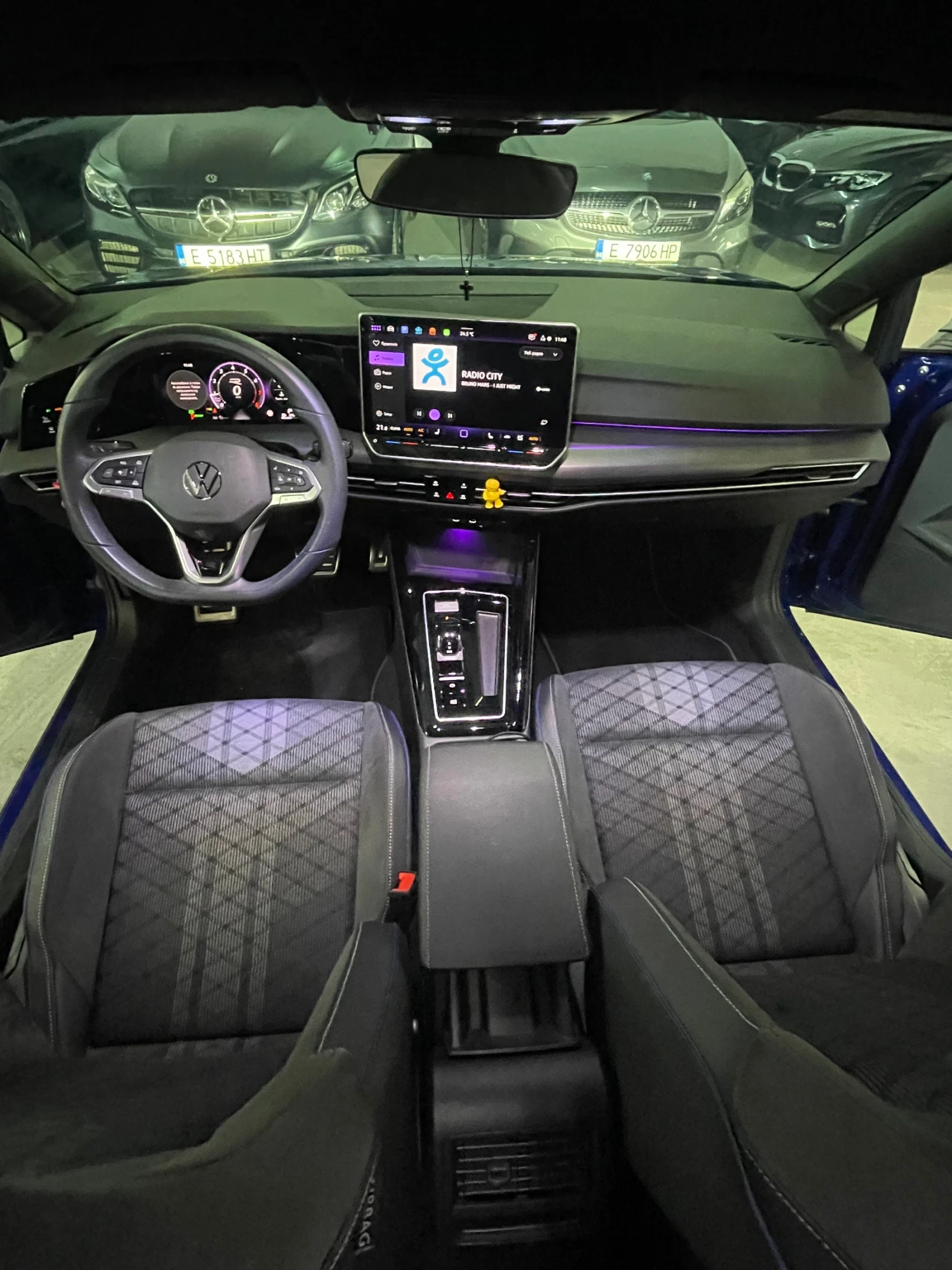 VW Golf 1.5 eTSI hibrid/360/Rline plus/Matrix/3DLed/FULL!!, снимка 9 - Автомобили и джипове - 55288028