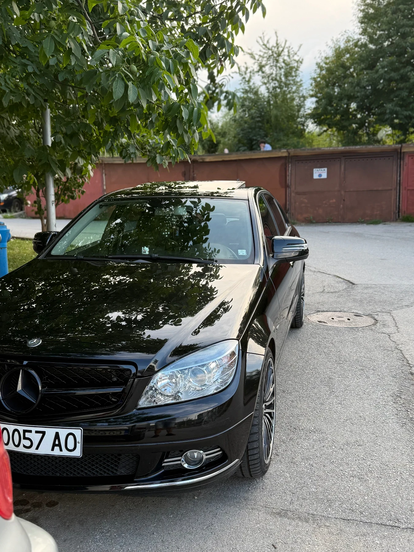 Mercedes-Benz C 220, снимка 2 - Автомобили и джипове - 55414852