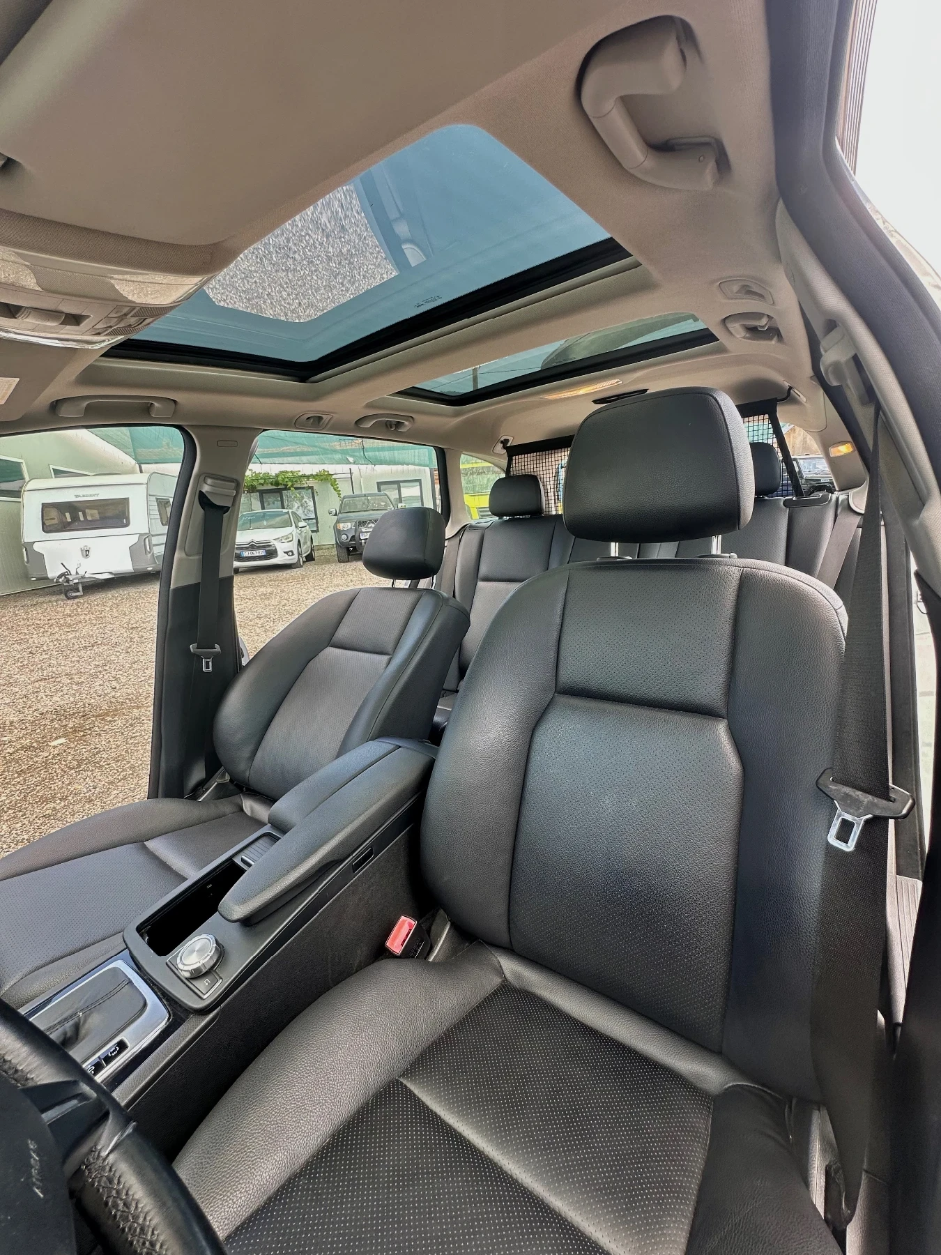 Mercedes-Benz C 200 Facelift | НОВ ВНОС| Панорама| Blind spot assist| , снимка 6 - Автомобили и джипове - 55602838