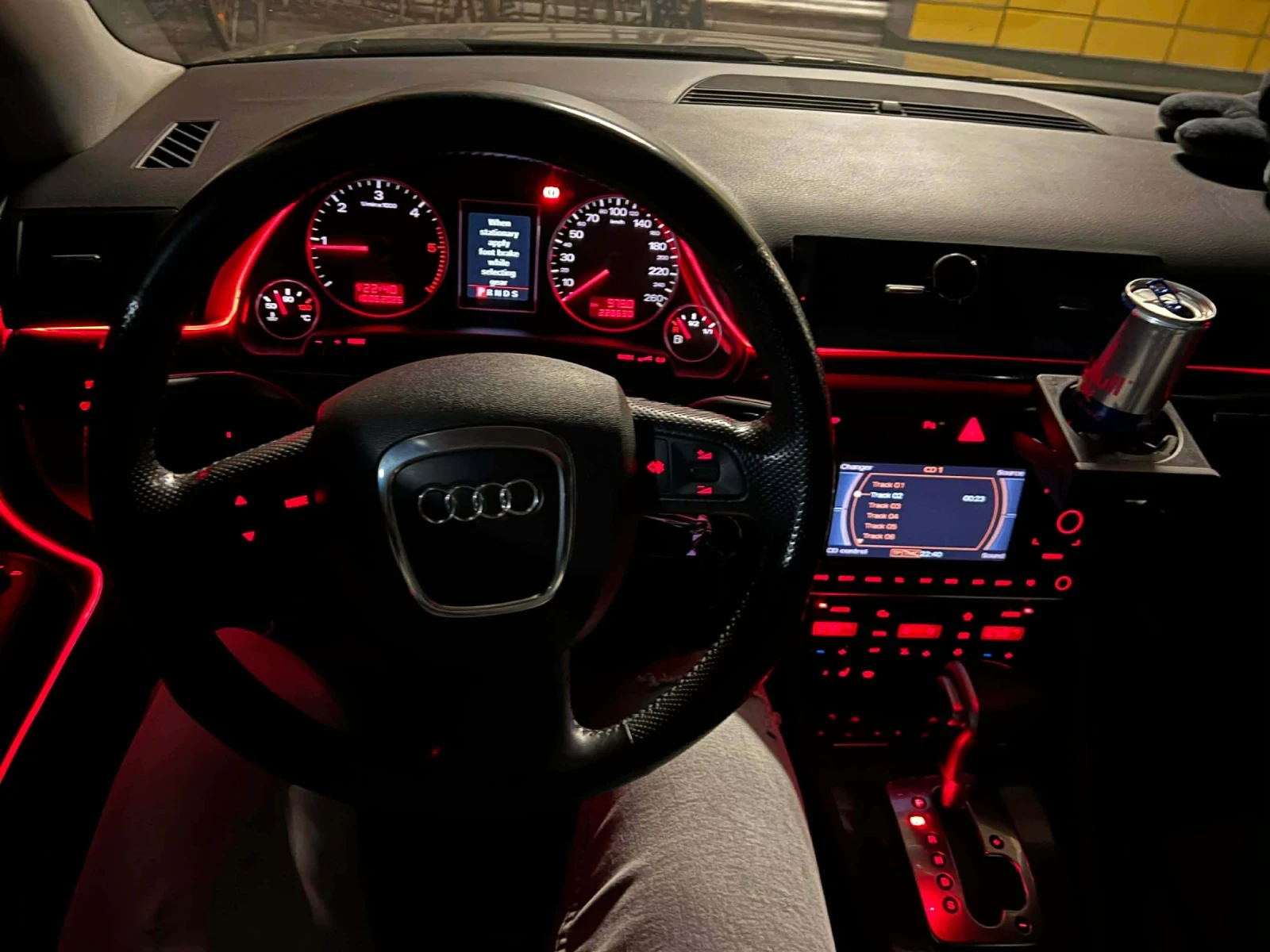 Audi A4, снимка 9 - Автомобили и джипове - 55951244