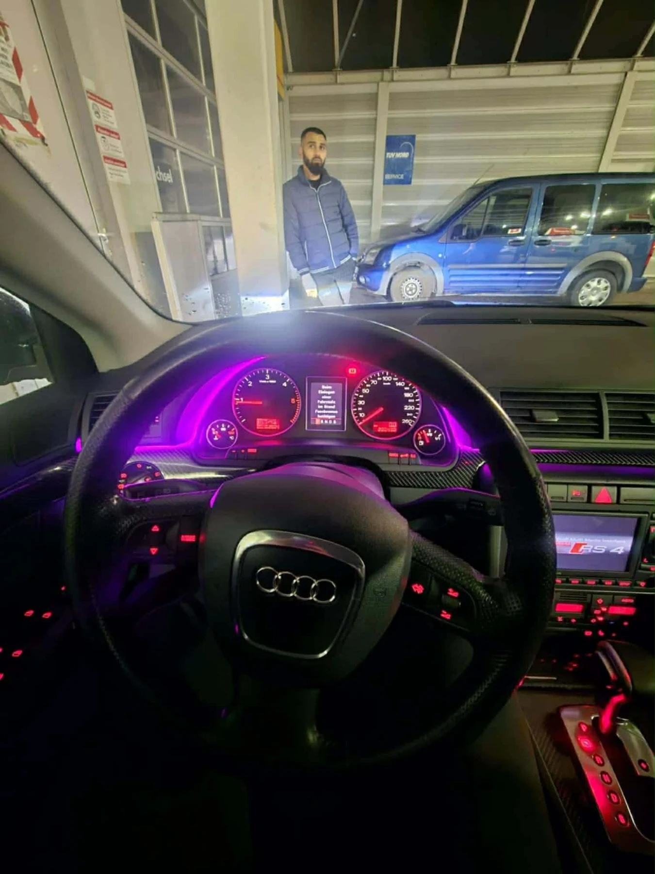 Audi A4, снимка 17 - Автомобили и джипове - 55951244