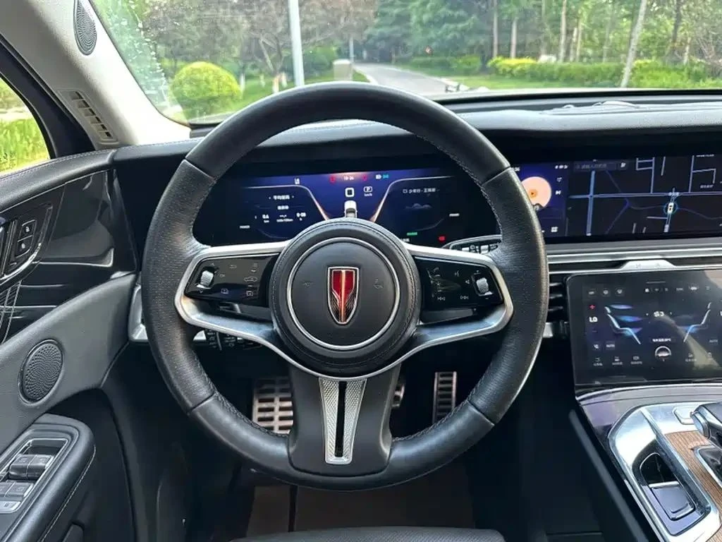 HongQi E-HS9 | Mobile.bg � ����������� 16