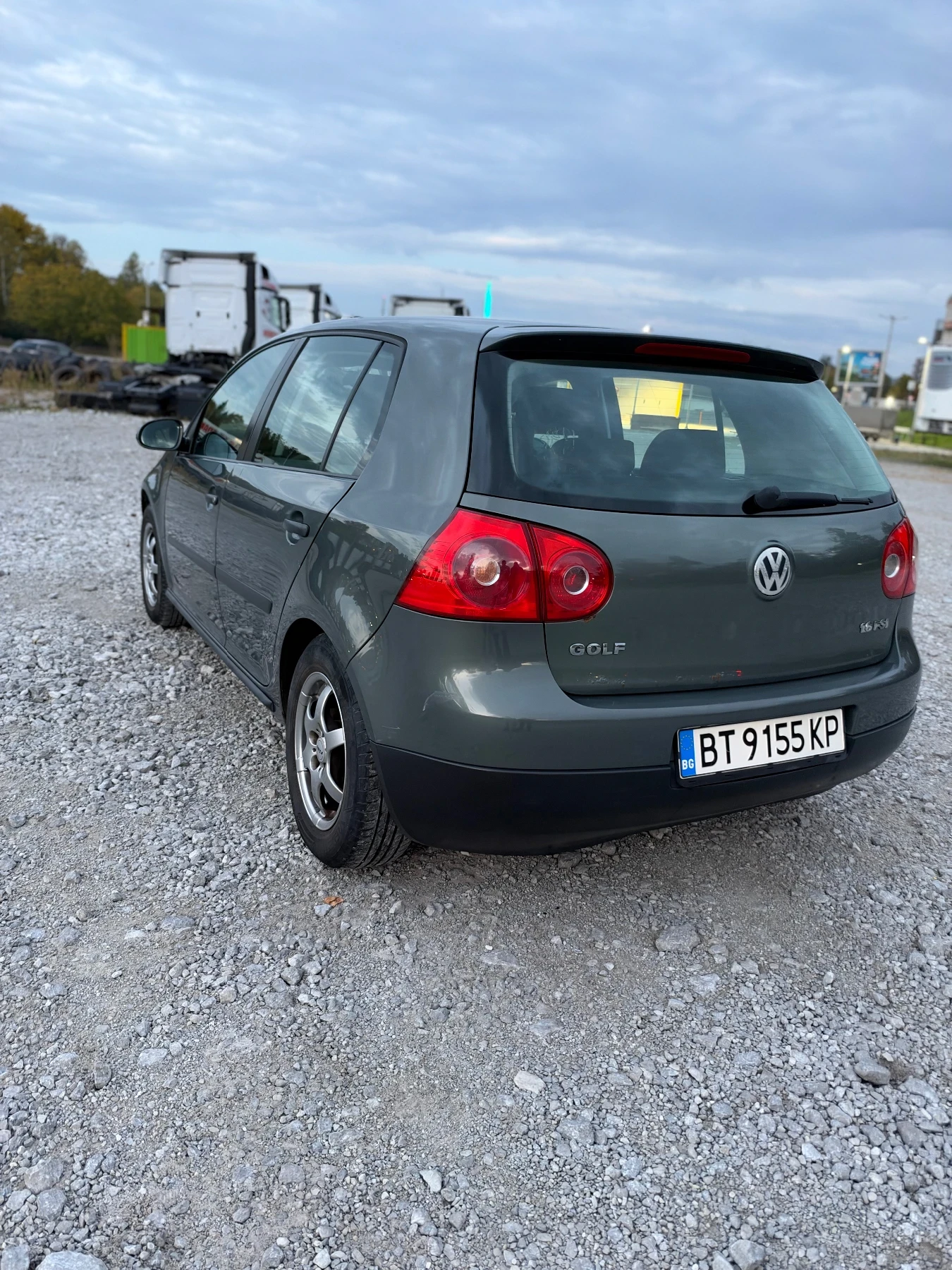 VW Golf 1.6 FSI, 116 k.c., снимка 6 - Автомобили и джипове - 56743413