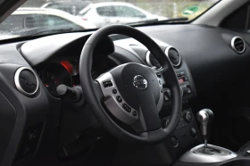 Nissan Qashqai 2.0i* 4x4* AUTOMAT* Сервизна книжка, снимка 9