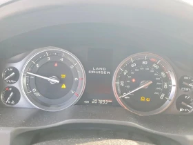 Toyota Land cruiser * BASE* ПАНО* KEYLESS* Camera* ПОДГРЕВ* LED* , снимка 9