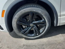 VW Tiguan COMFORTLINE R LINE BLACK EDITION/CARFAX/, снимка 6