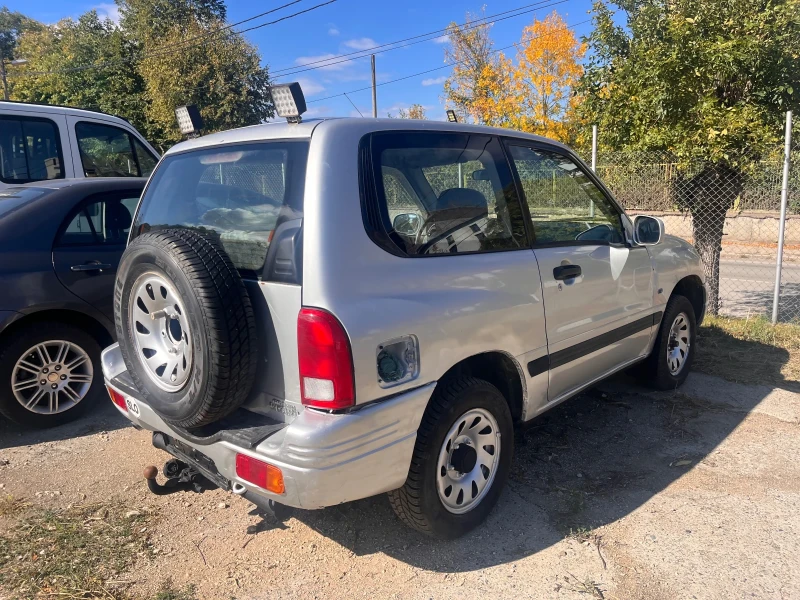 Suzuki Vitara 1.6i 4X4, снимка 4 - Автомобили и джипове - 47426868