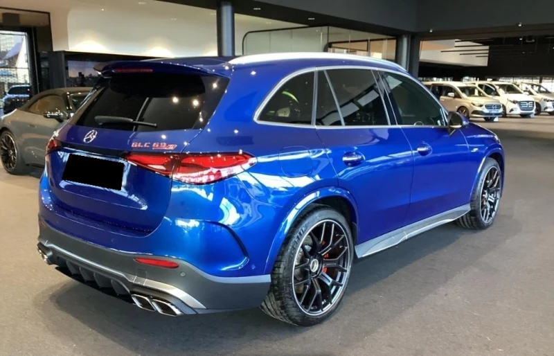 Mercedes-Benz GLC 63 AMG S* 4M* HYBRID* DISTR* MEMORY* KEYLESS* 360CAM* , снимка 5 - Автомобили и джипове - 52703843