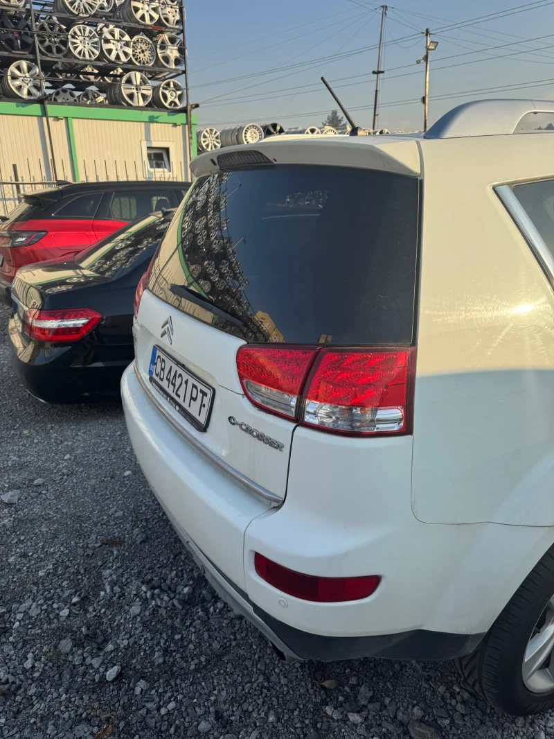 Citroen C-Crosser, снимка 10 - Автомобили и джипове - 53374890