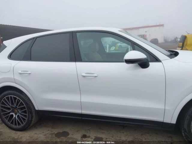 Porsche Cayenne PLATINUM EDITION, снимка 15 - Автомобили и джипове - 53708092