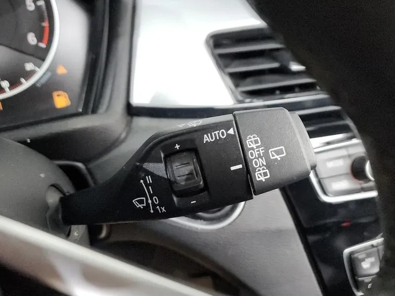 BMW X1 xDrive 18D, снимка 16 - Автомобили и джипове - 55087641