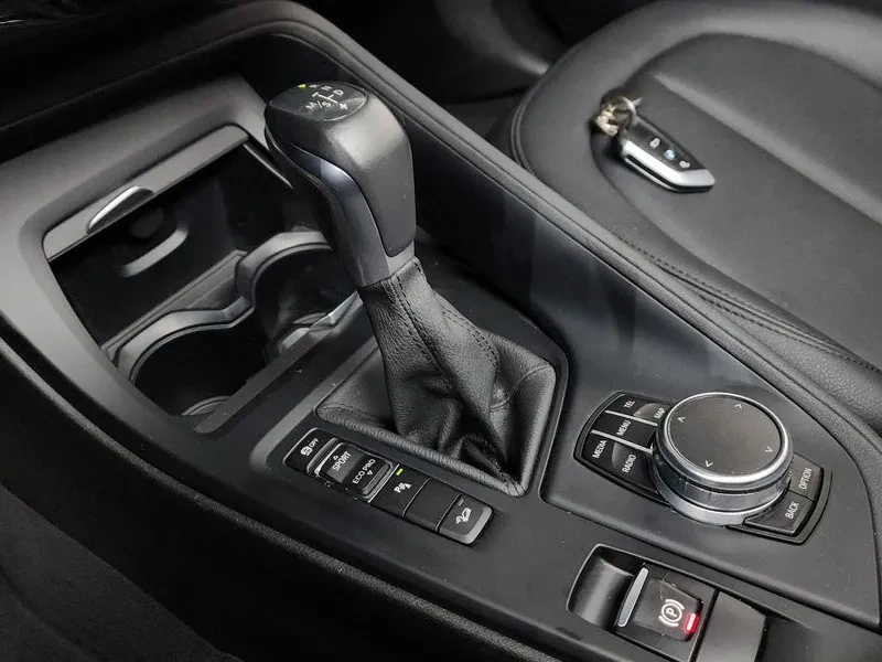 BMW X1 xDrive 18D, снимка 9 - Автомобили и джипове - 55087641