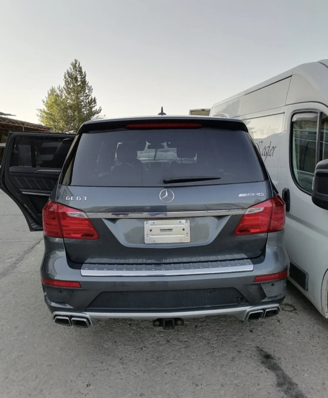 Mercedes-Benz GL  - изображение 2