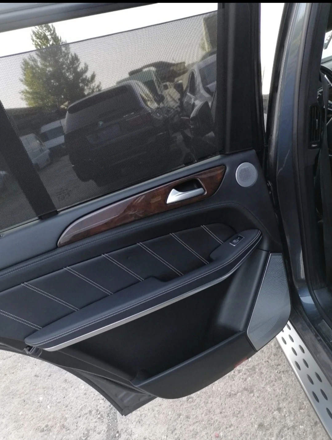 Mercedes-Benz GL  - изображение 7