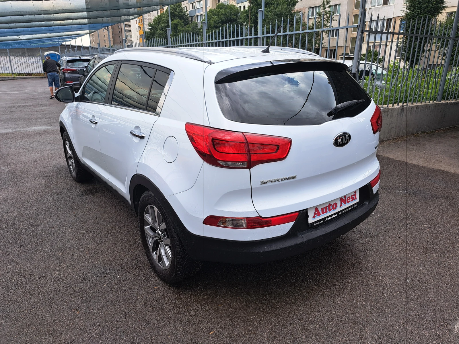 Kia Sportage ПРОДАДЕНА  - изображение 4