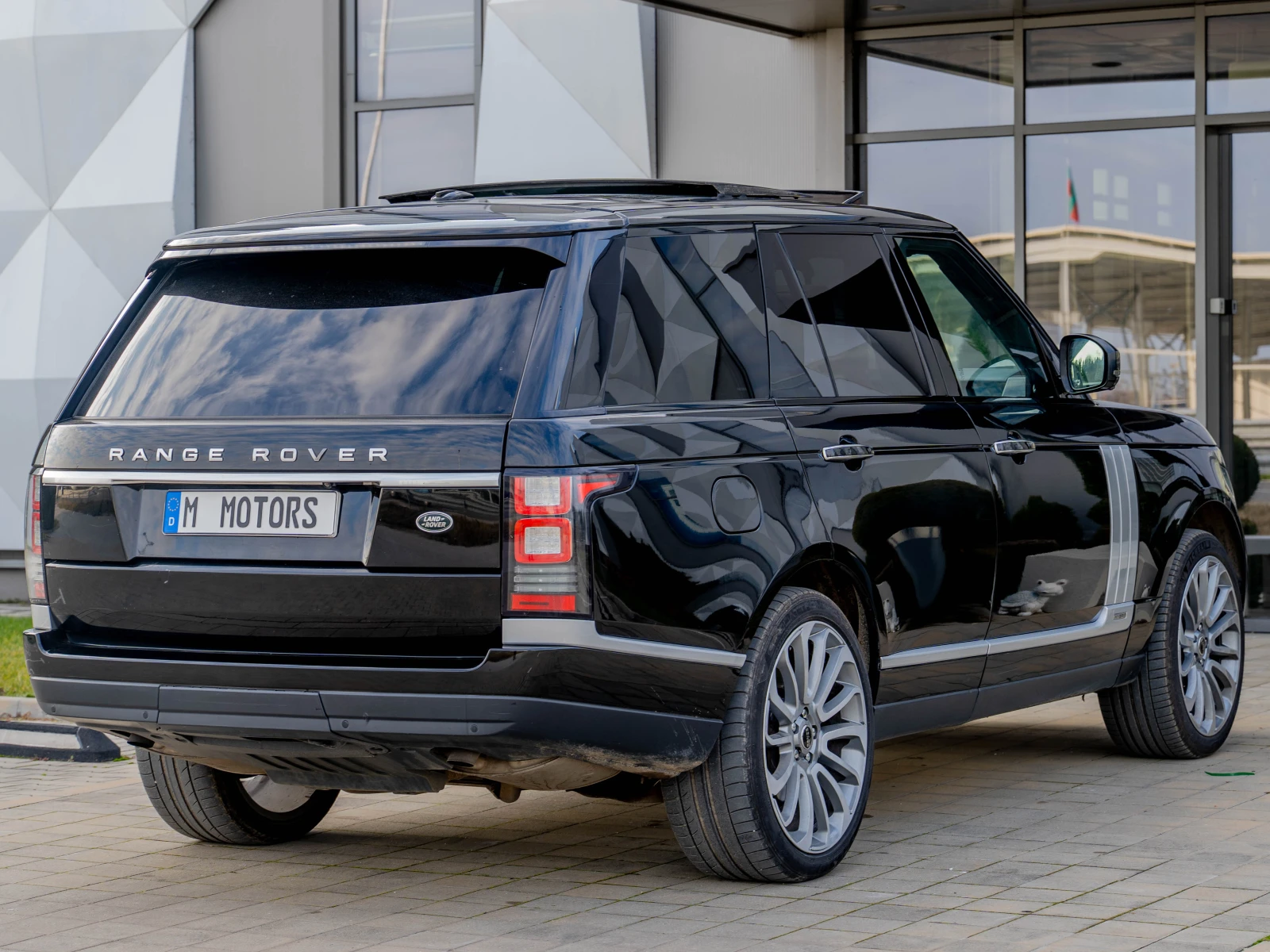 Land Rover Range rover Autobiography 340 к.с. Панорама 3xTV Meridian ТOP - изображение 7