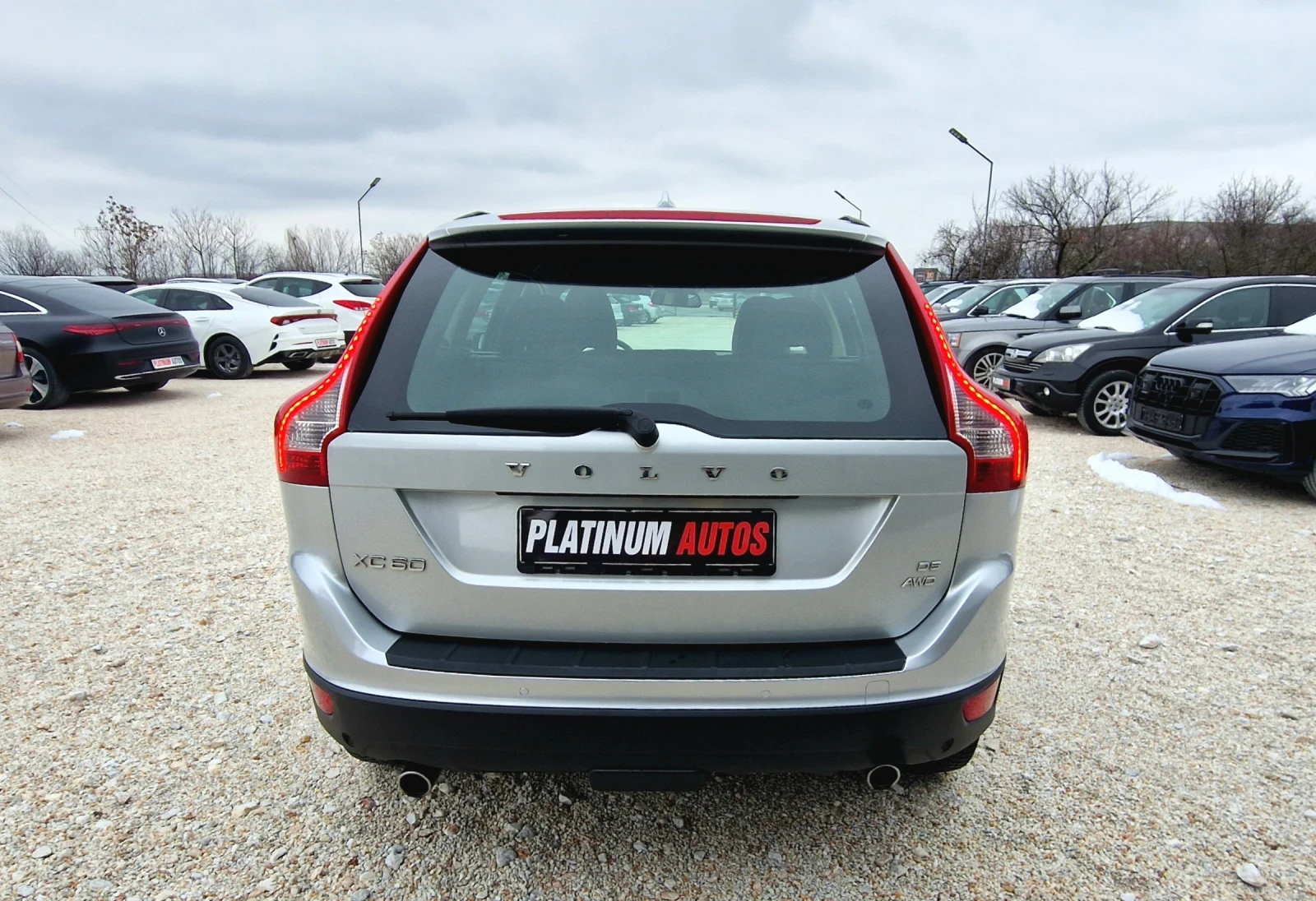 Volvo XC60 2.4/215К.С/200X.KM/РЕАЛНИ/ПЕРФЕКТЕН - изображение 7