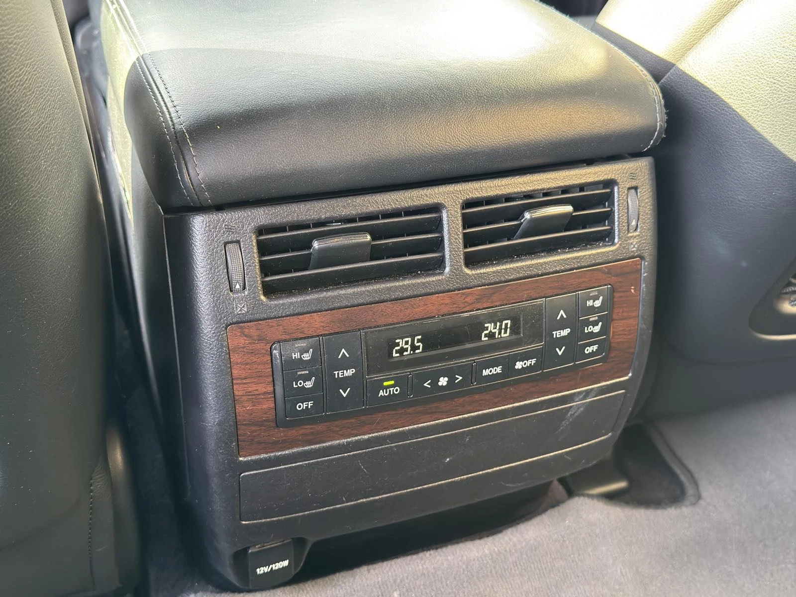 Toyota Land cruiser 200 - изображение 5