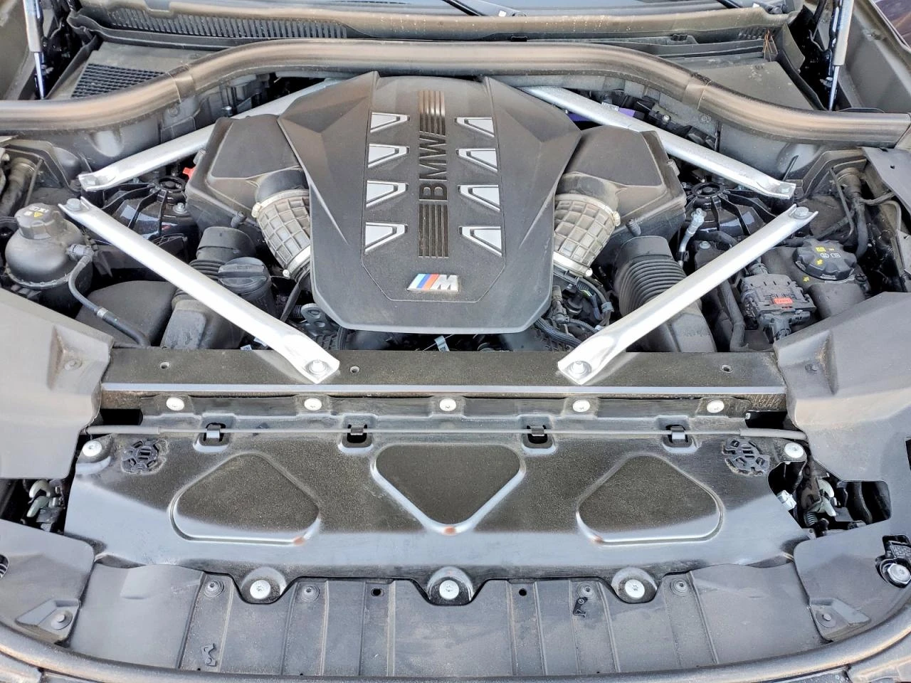 BMW X6 M60I * HARMAN* 360 CAM* CARBON* , снимка 12 - Автомобили и джипове - 53801735