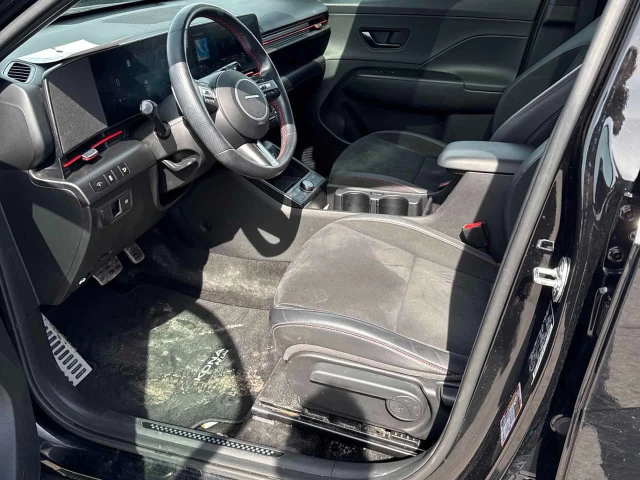 Hyundai Kona 1.6T N Line AWD/ПАНО/ПРЕДСТАВИТЕЛСТВО НА HYUNDAI, снимка 7 - Автомобили и джипове - 54093468