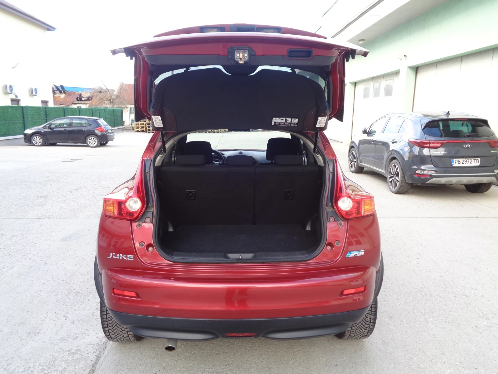 Nissan Juke 1.5DCI-110-BARTER-LIZING, снимка 8 - Автомобили и джипове - 54159300