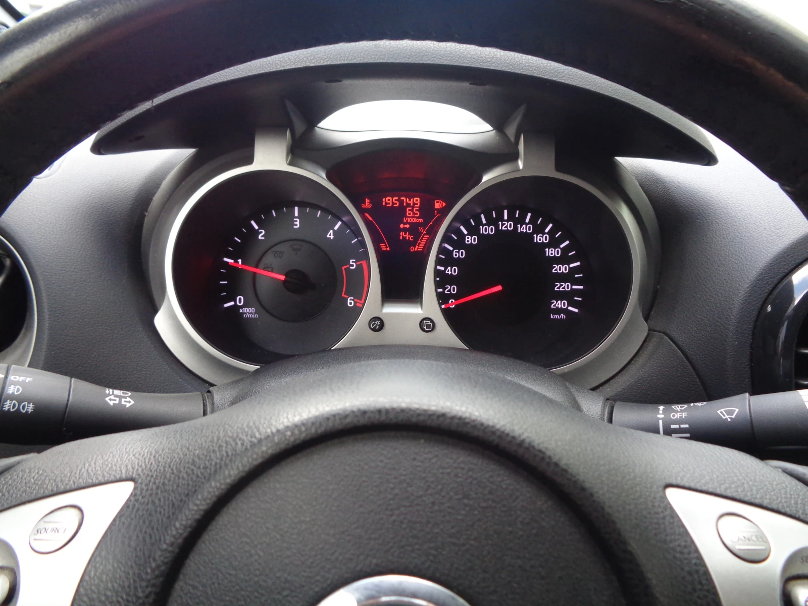 Nissan Juke 1.5DCI-110-BARTER-LIZING, снимка 17 - Автомобили и джипове - 54159300