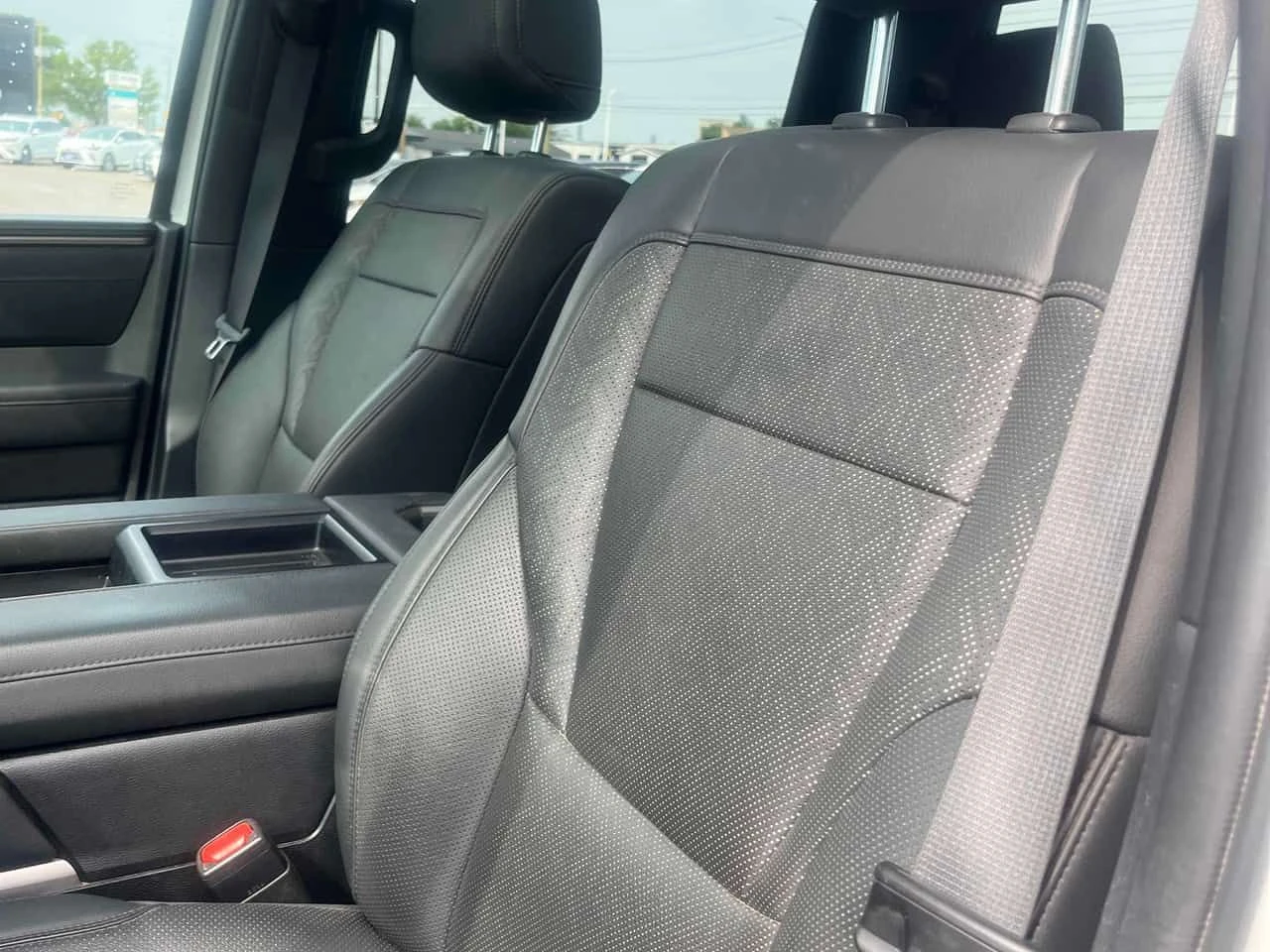 Toyota Tundra * Limited Hybrid * АВТОКРЕДИТ* , снимка 10 - Автомобили и джипове - 55543495