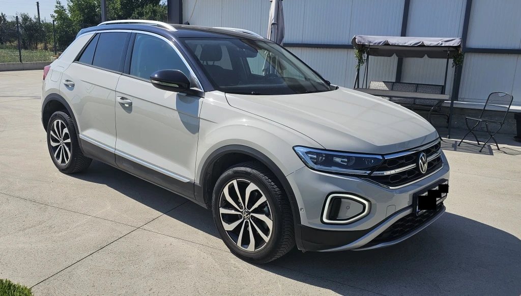 VW T-Roc TSI DSG, снимка 12 - Автомобили и джипове - 55609164