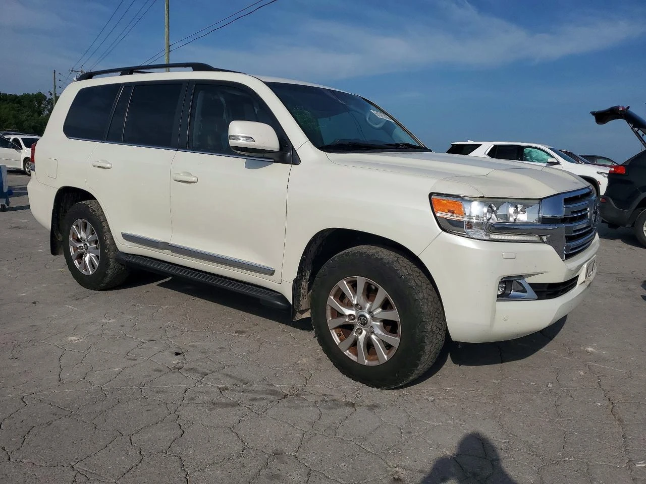 Toyota Land cruiser * BASE* ПАНО* KEYLESS* Camera* ПОДГРЕВ* LED* , снимка 4 - Автомобили и джипове - 55652625