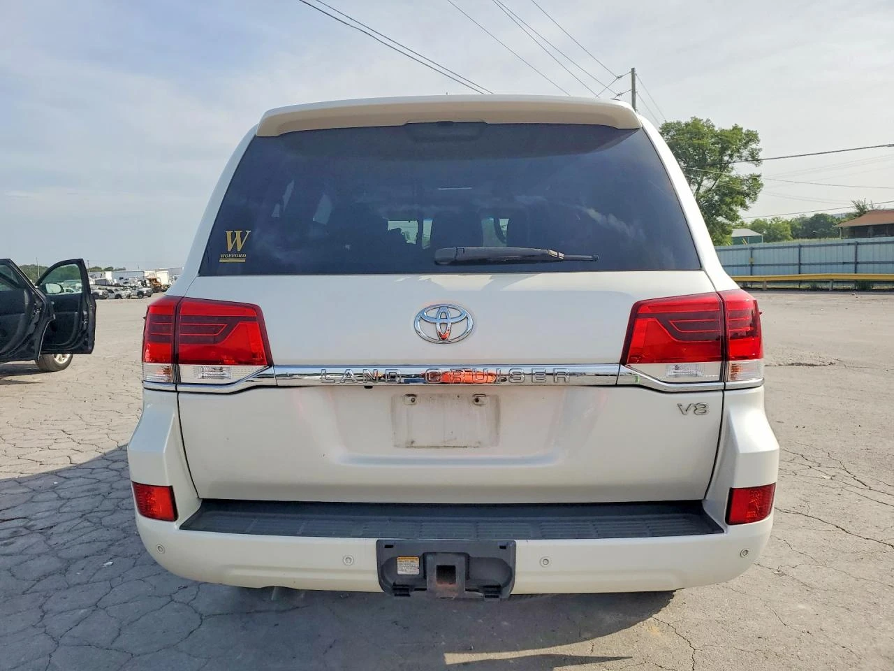 Toyota Land cruiser * BASE* ПАНО* KEYLESS* Camera* ПОДГРЕВ* LED* , снимка 6 - Автомобили и джипове - 55652625