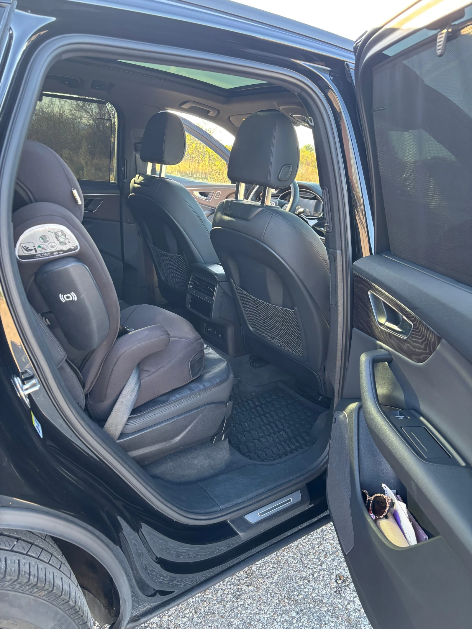 Audi Q7 55 TFSI S-Line Black Optic, снимка 10 - Автомобили и джипове - 56357292