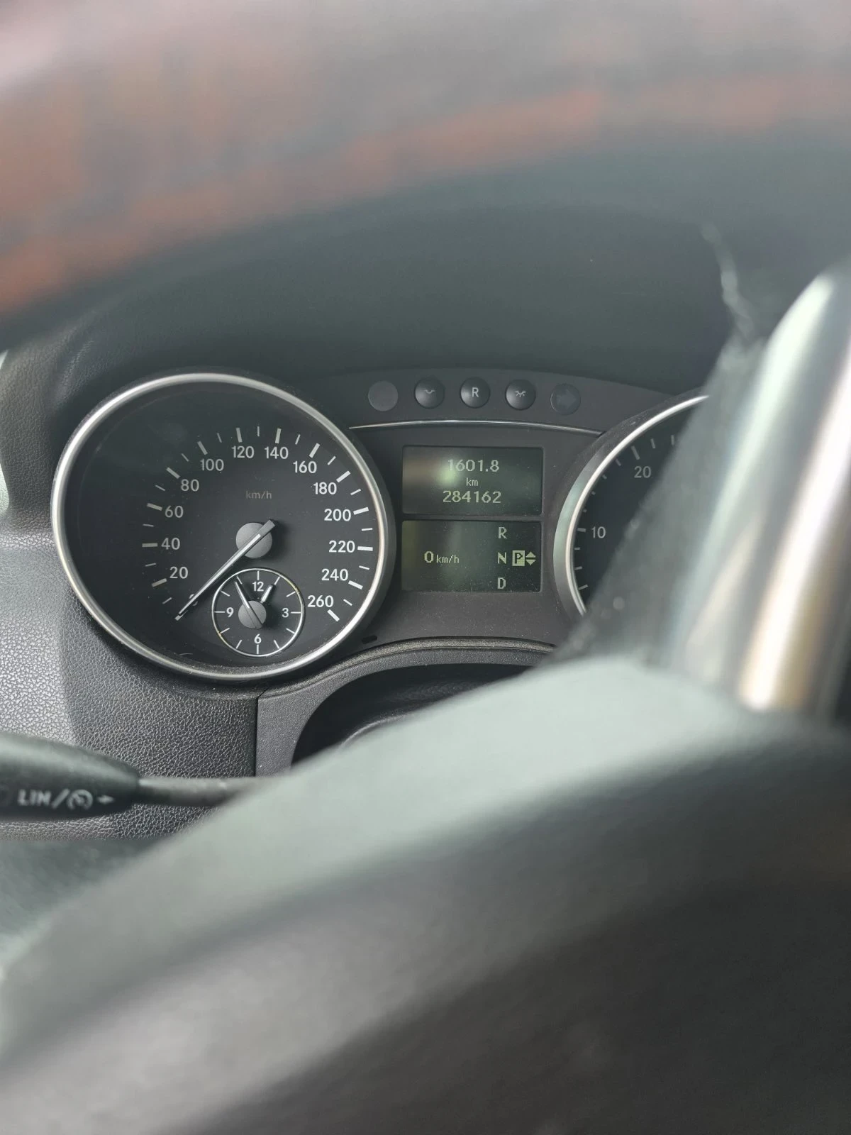 Mercedes-Benz ML 320, снимка 8 - Автомобили и джипове - 56705094